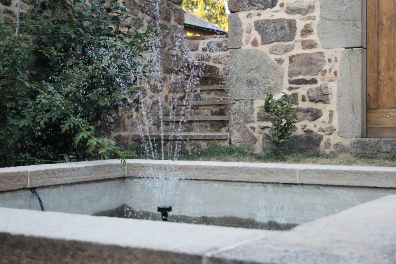 Gites De Lez Laguépie Exterior photo